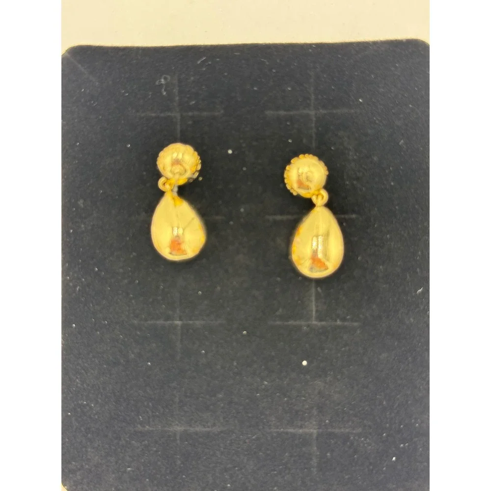 Heidi‎ Daus Red Crystal Pear Drop Earrings Gold Tone Screw Back Vintage Style